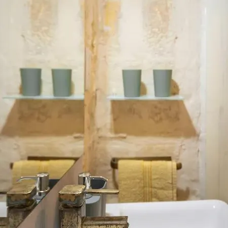 Chic, Stylish & Spacious Flat In Appartement La Valette