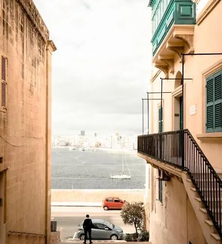 Lejlighed Chic, Stylish & Spacious Flat In *